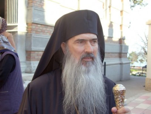 IPS Teodosie va sluji pentru deţinuţii de la Poarta Albă